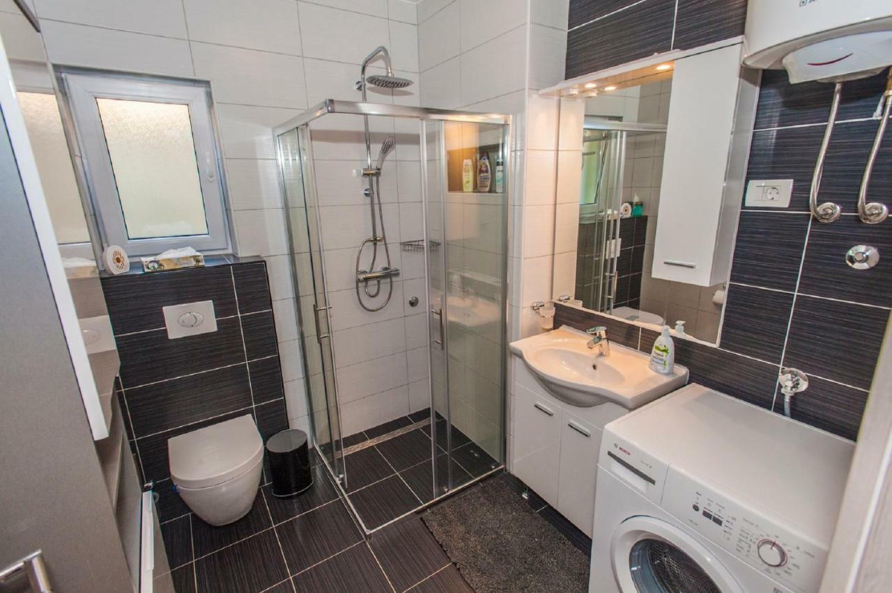 Arena Apartment 5-Stars Premium-Accommodation มาคาร์สกา ภายนอก รูปภาพ